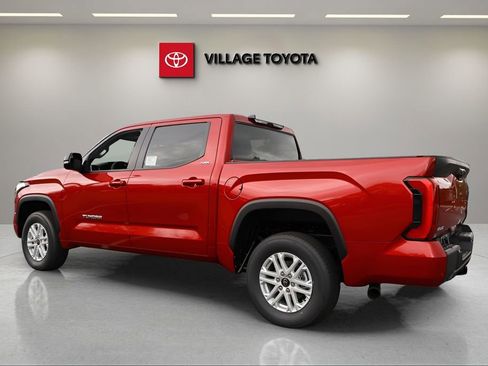 New 2026 Toyota Tundra SR5 AWD/4WD image 3