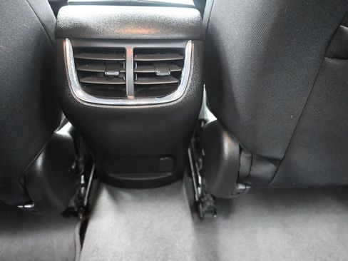 Used 2024 Chevrolet Malibu LT image 33