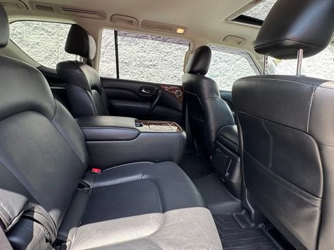 Used 2019 INFINITI QX80 Luxe w/ Proassist Package AWD/4WD image 12