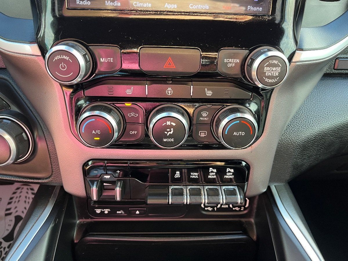 Used 2019 RAM 1500 Big Horn AWD/4WD image 16