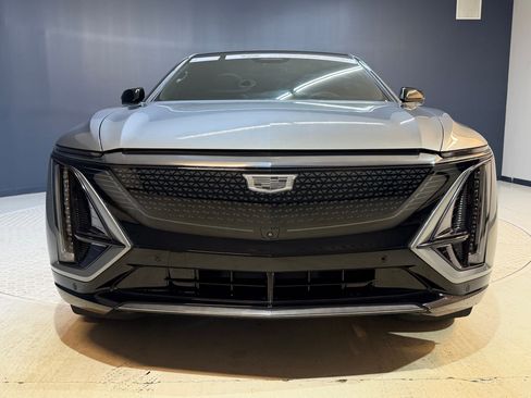 Certified 2024 Cadillac Lyriq Sport RWD image 6