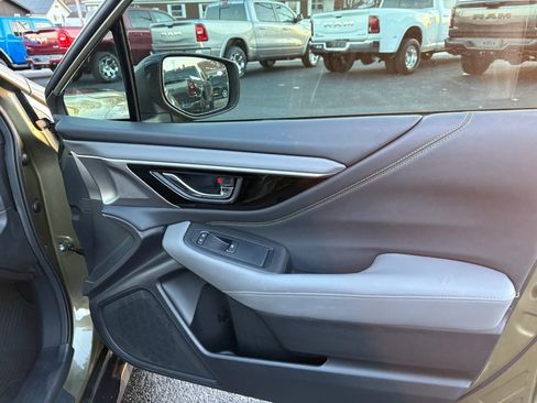 Used 2022 Subaru Outback Onyx Edition XT image 39