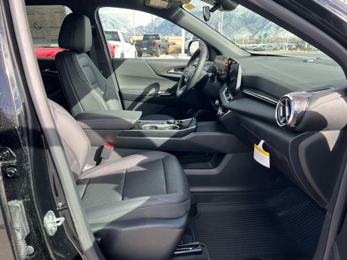 New 2026 Chevrolet Equinox LT w/ Convenience Package II image 21