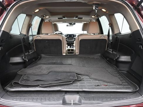 Used 2021 Honda Pilot Elite image 27