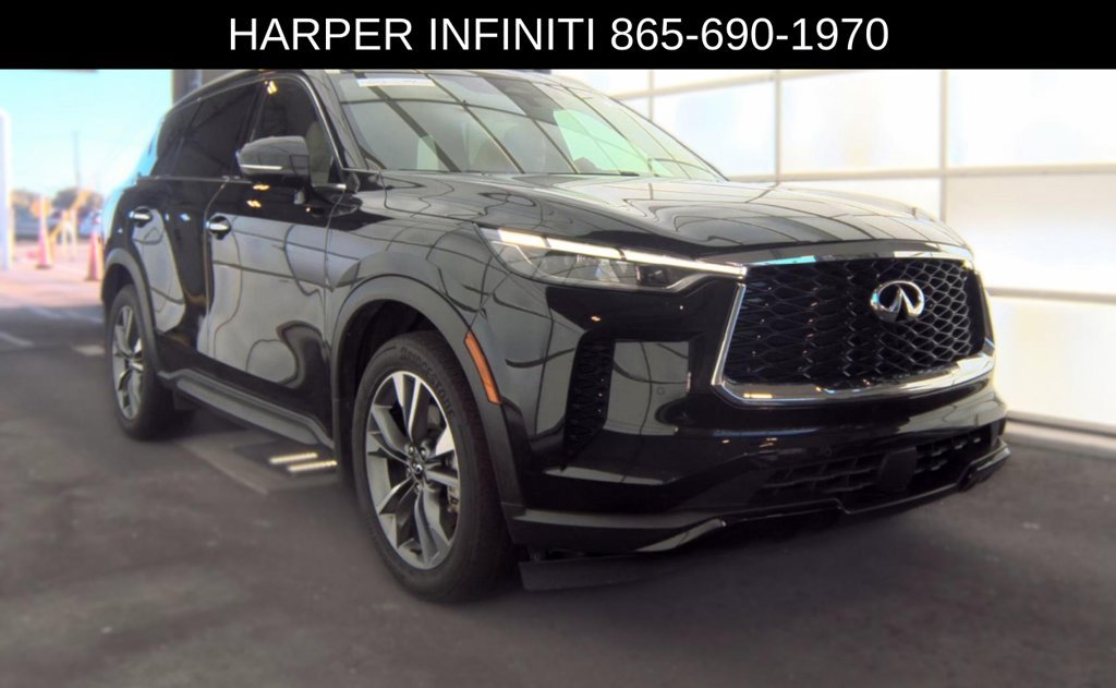 Used 2023 INFINITI QX60 Luxe w/ Cargo Package AWD/4WD image 4