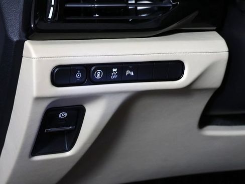 Certified 2024 Acura MDX w/ Technology Package AWD/4WD image 27