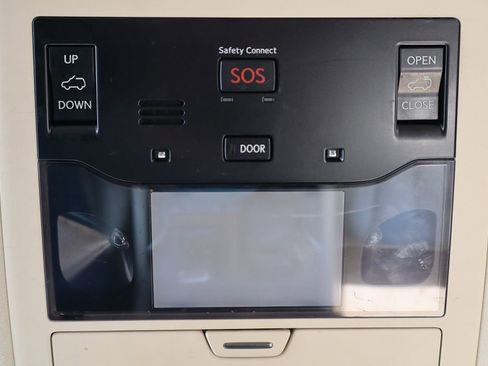 Used 2016 Lexus LX 570 4WD image 31