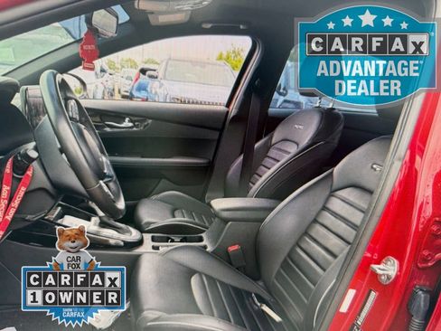 Used 2024 Kia Forte GT-Line w/ GT-Line Premium Package FWD image 4