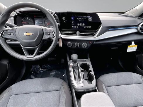 New 2026 Chevrolet Trax LS w/ LS Convenience Package image 5