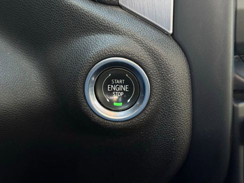 Used 2019 GMC Sierra 1500 SLT w/ SLT Premium Plus Package image 31