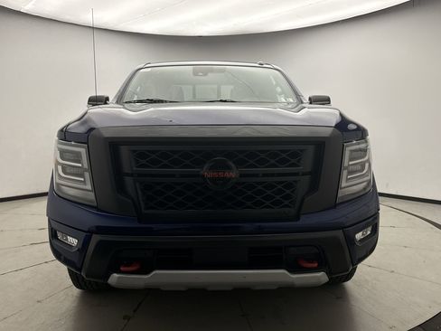 Used 2021 Nissan Titan PRO-4X w/ Pro-4x Convenience Package image 8