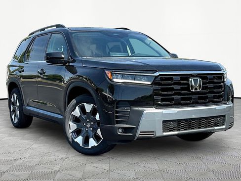 New 2026 Honda Pilot Touring image 3