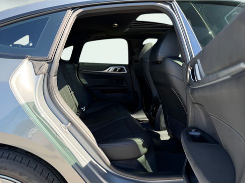 Used 2023 BMW i4 eDrive35 w/ Premium Package RWD image 26
