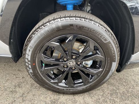 Used 2023 Toyota RAV4 XSE image 17