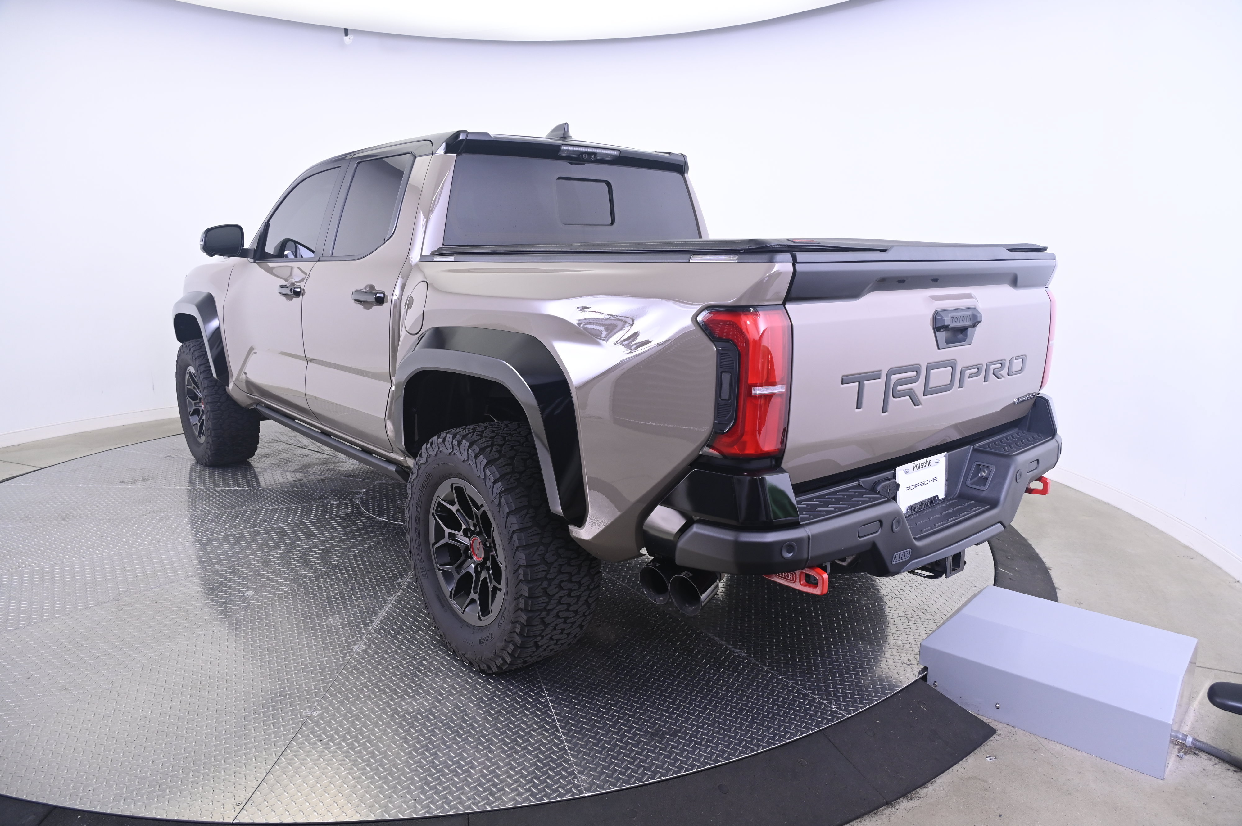 Used 2025 Toyota Tacoma TRD Pro AWD/4WD image 3