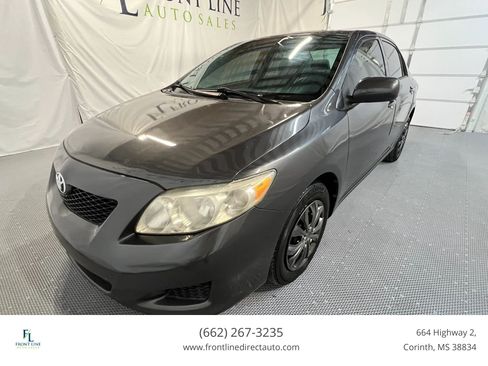 Used 2010 Toyota Corolla LE FWD image 3