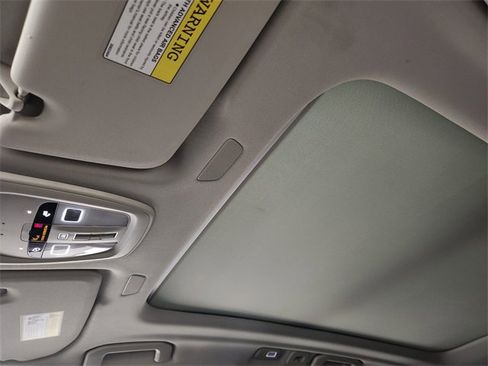 Used 2025 Volvo XC60 B5 Core image 26