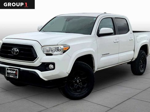 Used 2020 Toyota Tacoma SR5 image 1