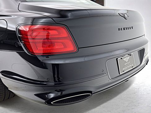 New 2026 Bentley Flying Spur Plug-In Hybrid image 20