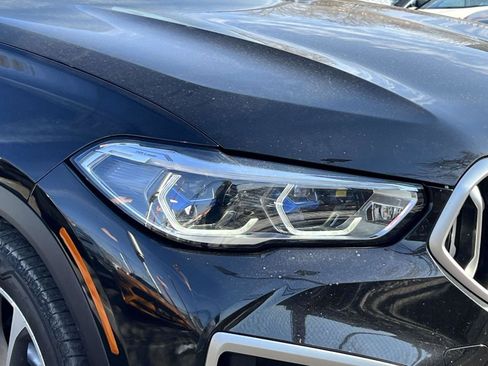 Used 2022 BMW X6 xDrive40i w/ Executive Package image 10