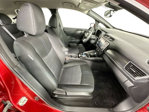 Used 2022 Nissan Leaf SV Plus FWD image 28