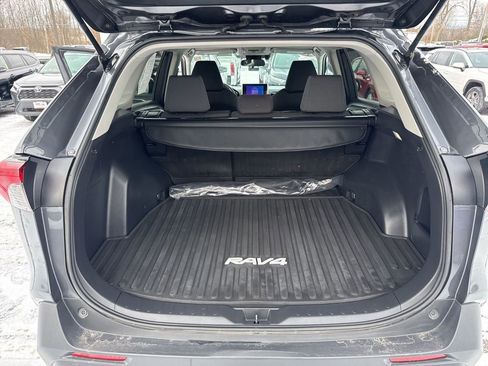Used 2023 Toyota RAV4 XLE image 16