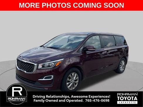 Used 2019 Kia Sedona LX FWD image 1