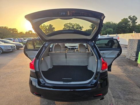 Used 2012 Toyota Venza LE image 43