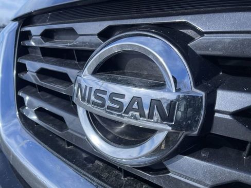 Used 2018 Nissan Pathfinder S image 30