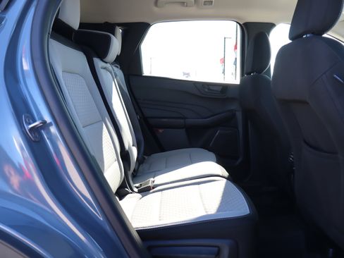 Used 2024 Ford Escape Active image 11