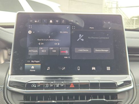 New 2026 Jeep Compass Latitude w/ Sun and Sound Group image 11