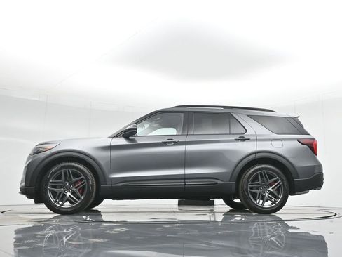 New 2025 Ford Explorer ST w/ Sun And Sound Package image 6