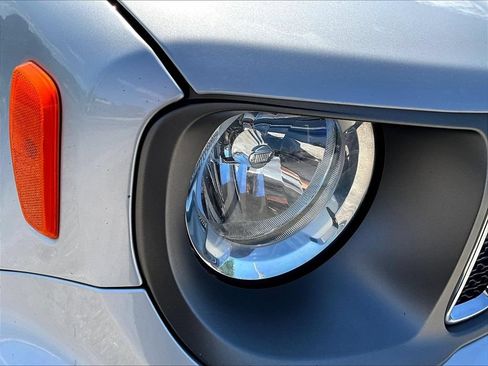 Used 2021 Jeep Renegade Limited AWD/4WD image 32