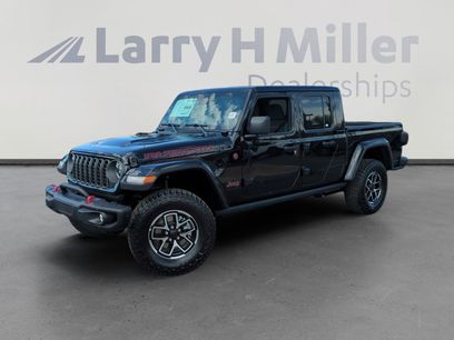 New 2025 Jeep Gladiator Rubicon w/ Safety Group