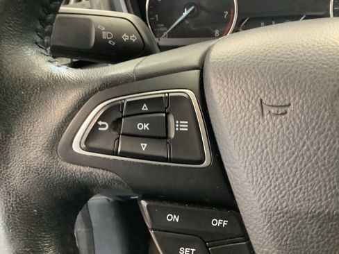 Used 2019 Ford EcoSport SE AWD/4WD image 11