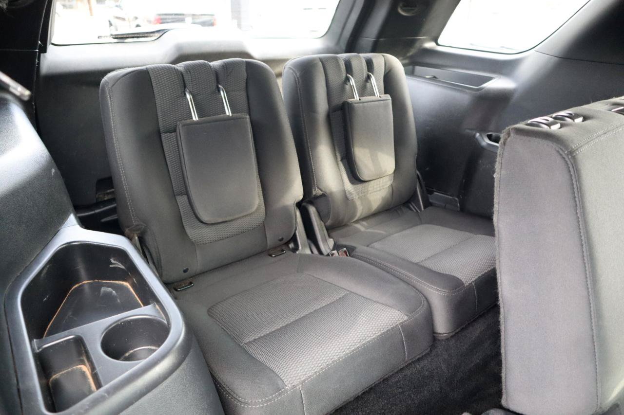 Used 2017 Ford Explorer XLT AWD/4WD image 14