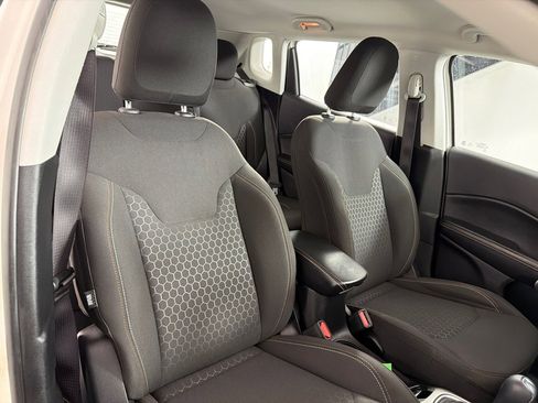 Used 2021 Jeep Compass Sport image 25