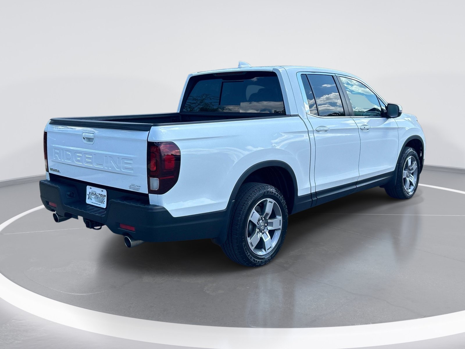 Used 2024 Honda Ridgeline RTL image 9