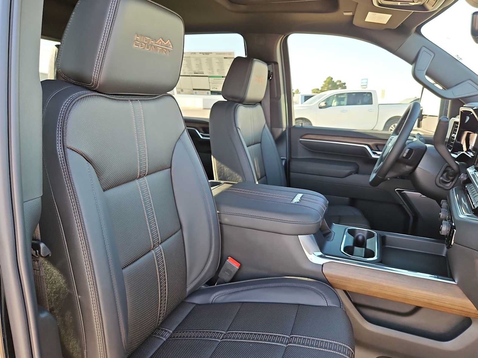 New 2026 Chevrolet Silverado 2500 High Country w/ High Country Premium Package AWD/4WD image 18