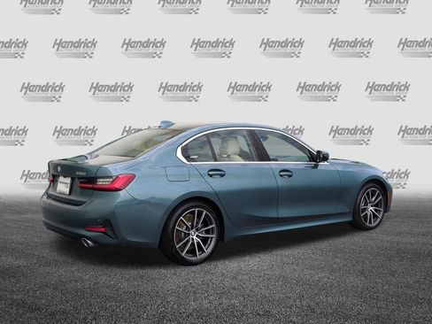 Used 2020 BMW 330i Sedan w/ Convenience Package RWD image 9