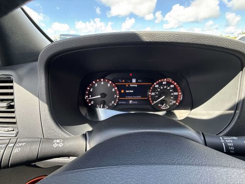 Used 2023 Nissan Frontier Pro-X w/ Pro-X Premium Package RWD image 16