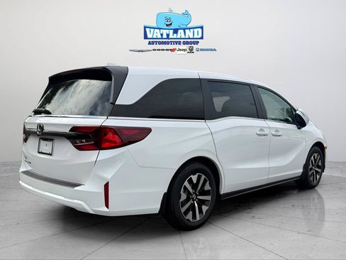 New 2026 Honda Odyssey EX-L image 5