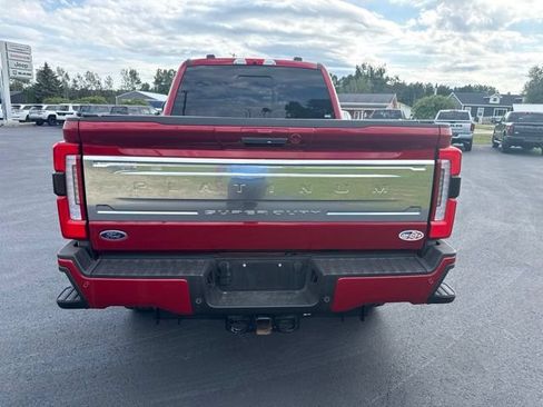 Used 2024 Ford F250 Platinum AWD/4WD image 4