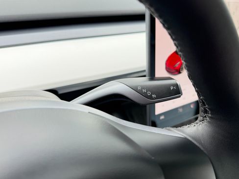 Used 2022 Tesla Model 3 Long Range image 21