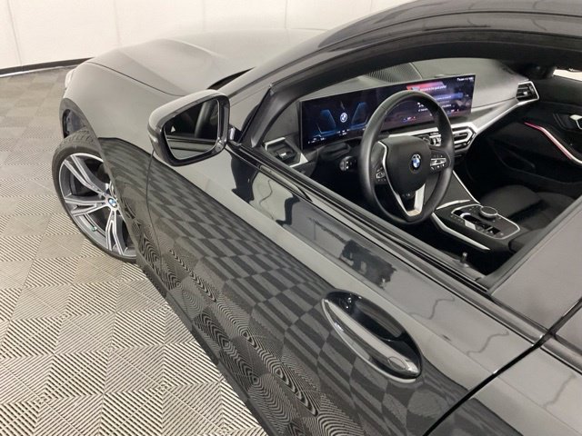 Certified 2023 BMW 330i xDrive Sedan w/ Premium Package AWD/4WD image 40