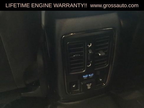 Used 2018 Dodge Durango GT image 24