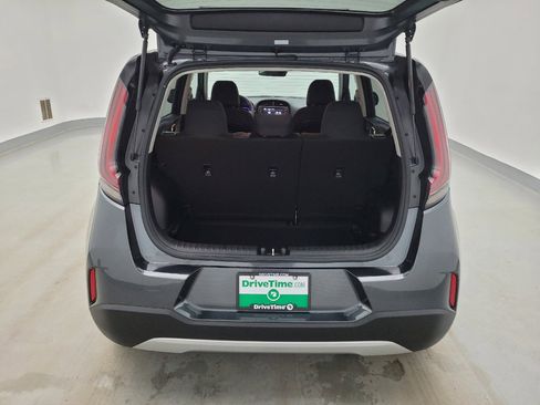 Used 2025 Kia Soul LX w/ LX Technology Package image 29