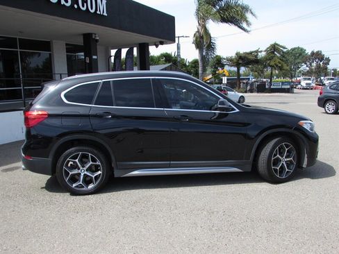 Used 2019 BMW X1 sDrive28i w/ Convenience Package FWD image 10