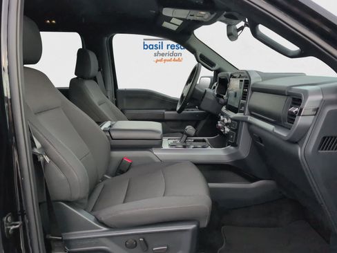 Used 2025 Ford F150 XLT w/ Equipment Group 302A MID image 18