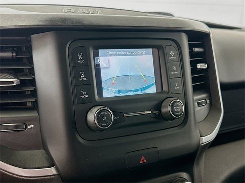 Used 2019 RAM 1500 Big Horn image 10